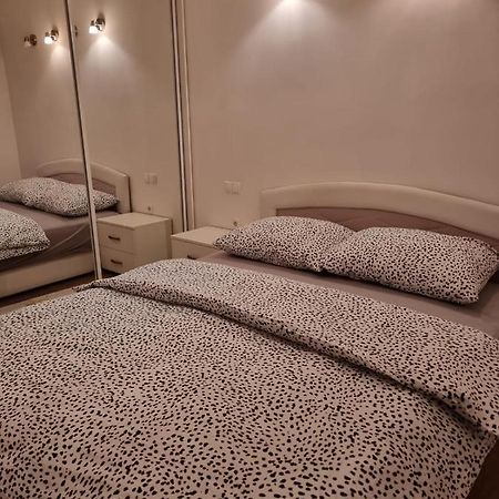 Apartman Anita Ljubuški Eksteriør billede